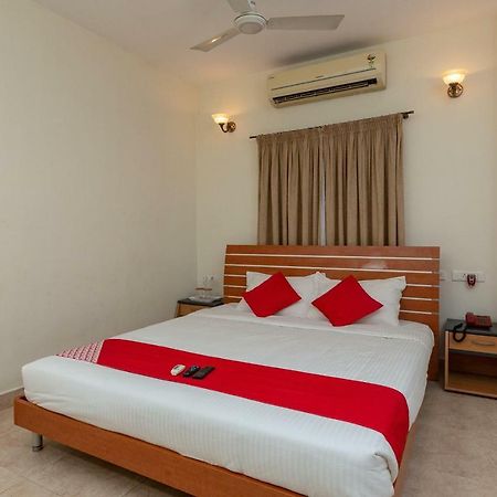 Oyo 23202 Cute Orange Service Apartments Chennai Dış mekan fotoğraf